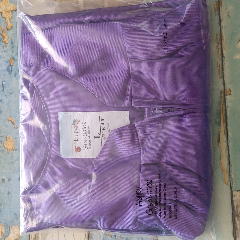 Graduation gown